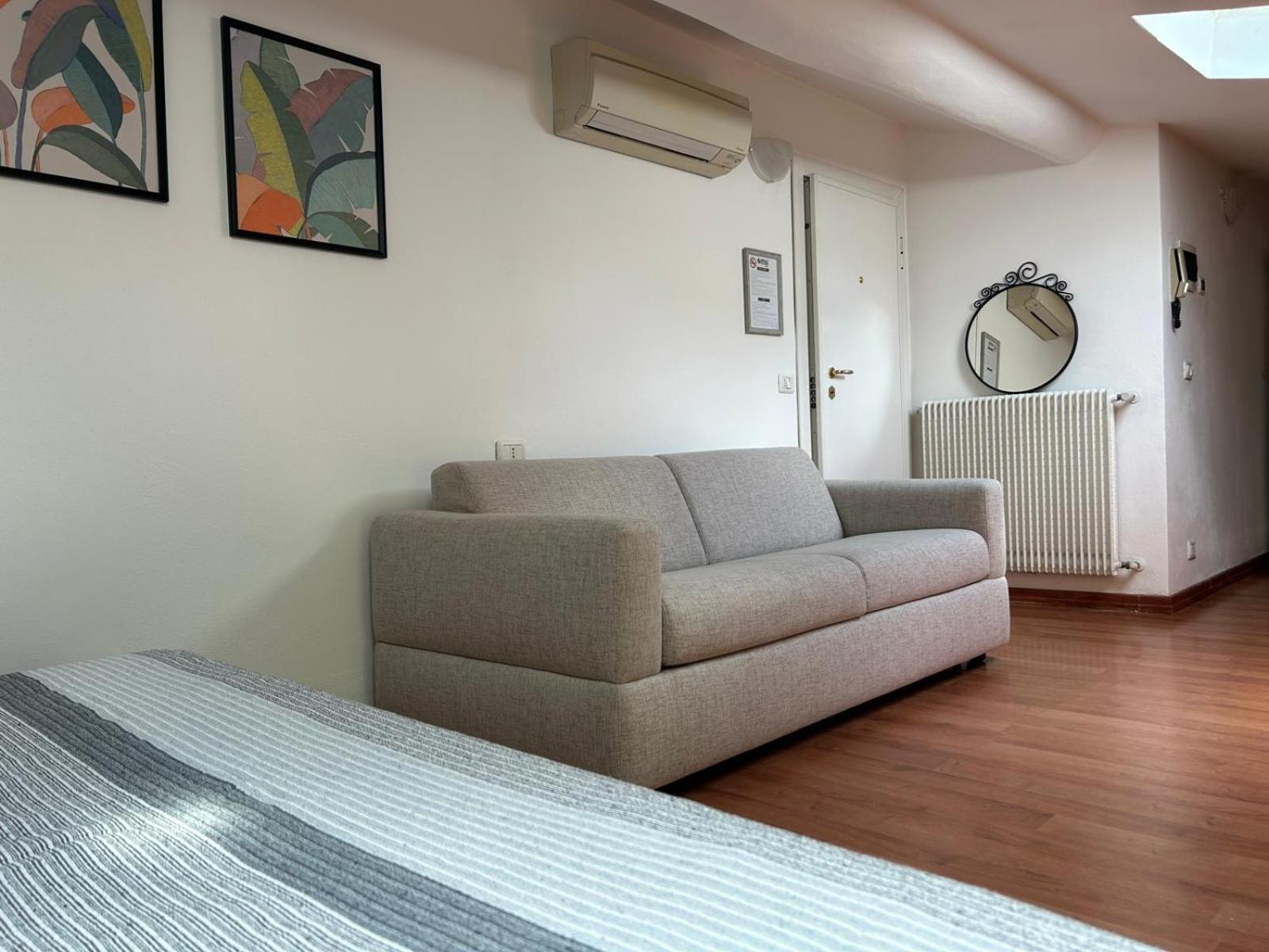 Nido Carrara - Immobili E Soluzioni Rent Apartment Бергамо Екстериор снимка